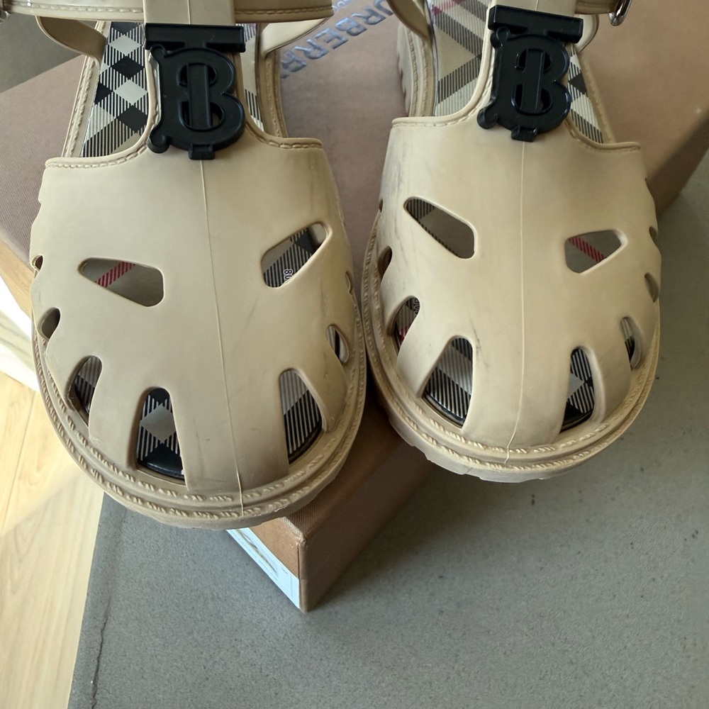Burberry Kids Tan Logo Clog Sandals - Picture 2 of 12
